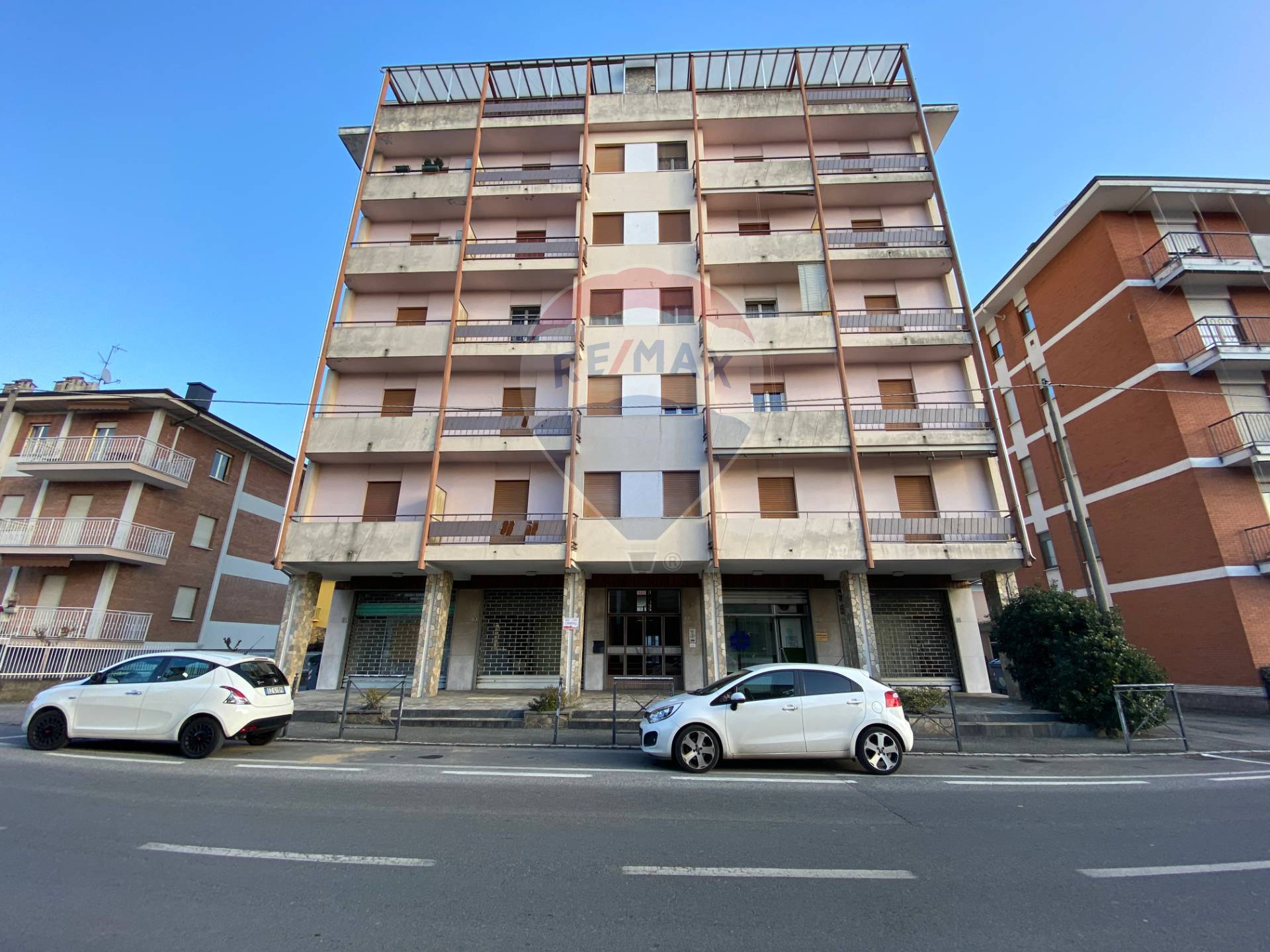  vigliano-biellese vendita quart:  re-max-unit