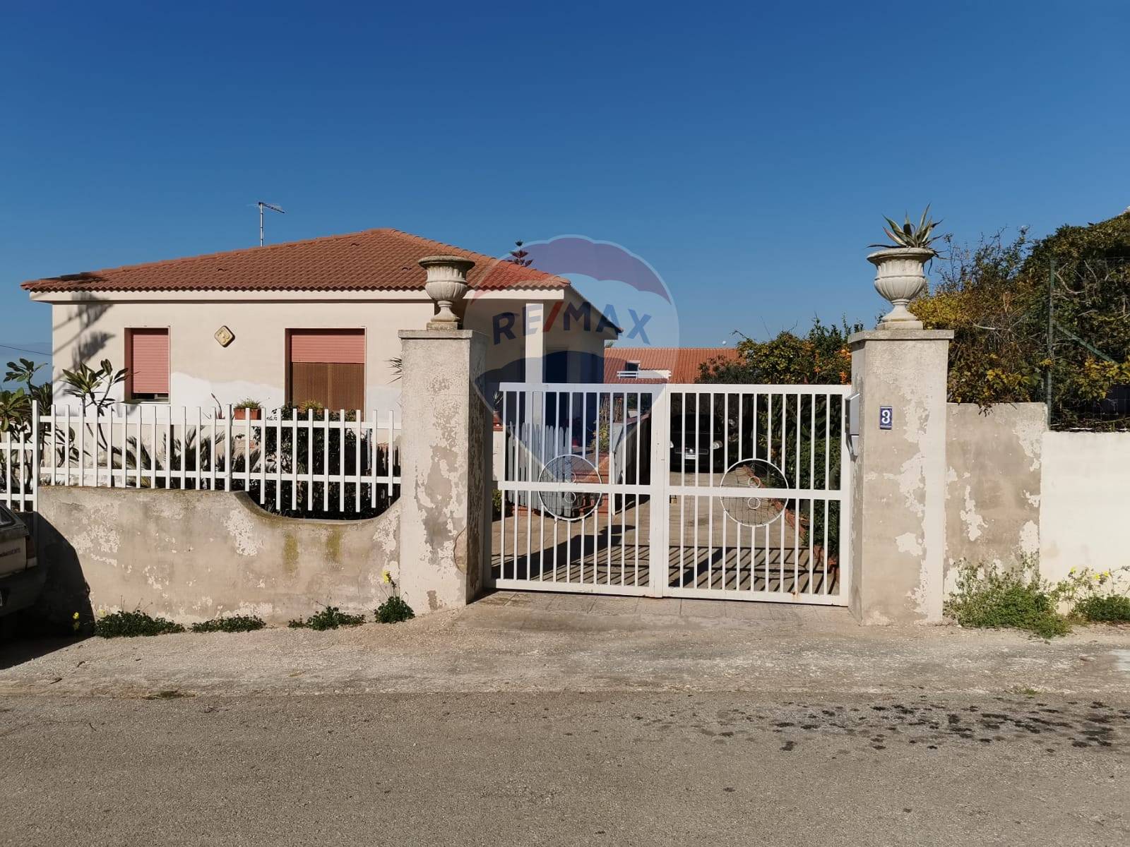 Villa RAGUSA vendita    RE/MAX Prima Classe