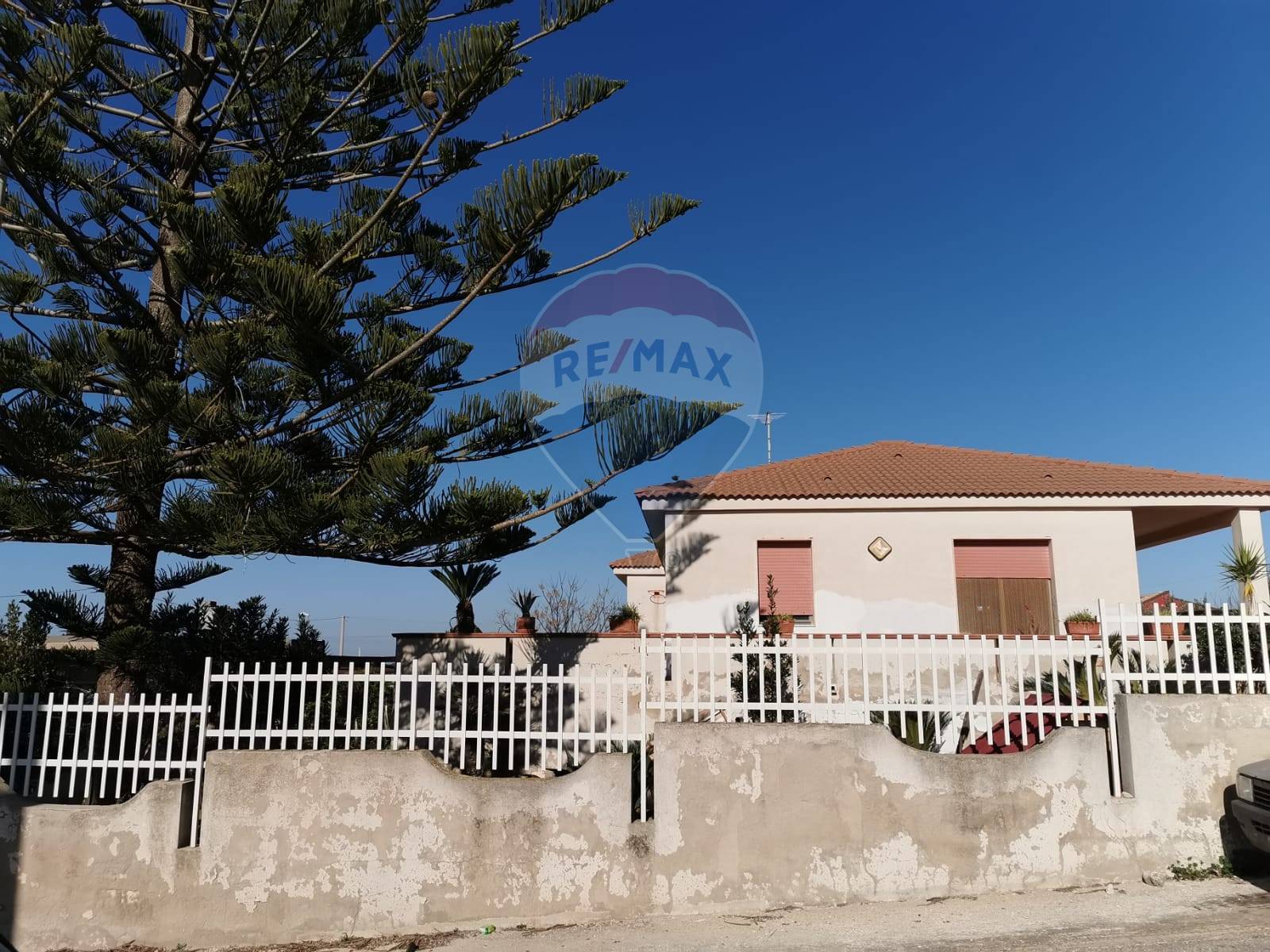 Villa RAGUSA vendita    RE/MAX Prima Classe