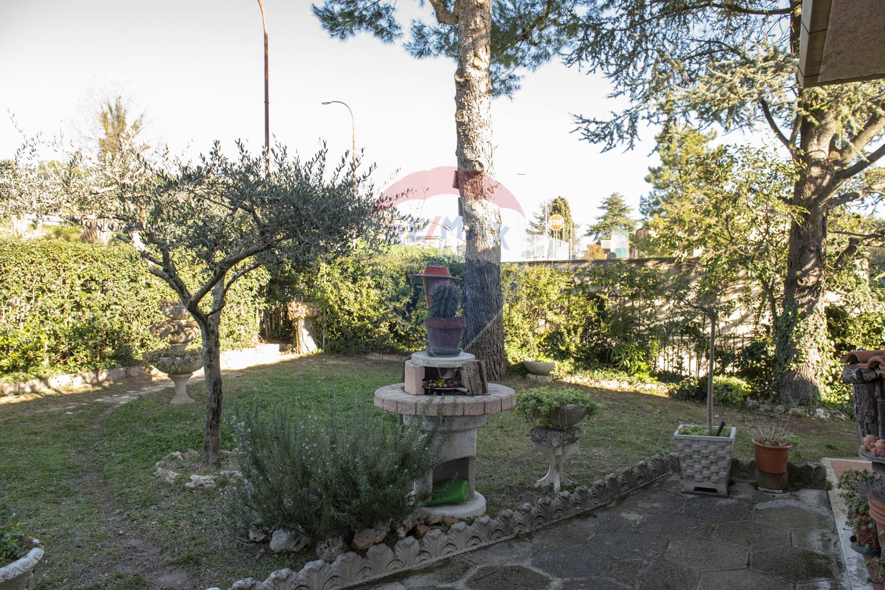 Villa Unifamiliare - Indipendente OFFAGNA vendita    RE/MAX Master Class