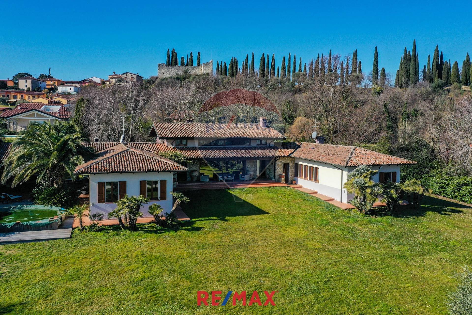 Villa SOIANO DEL LAGO vendita    RE/MAX Edilfin