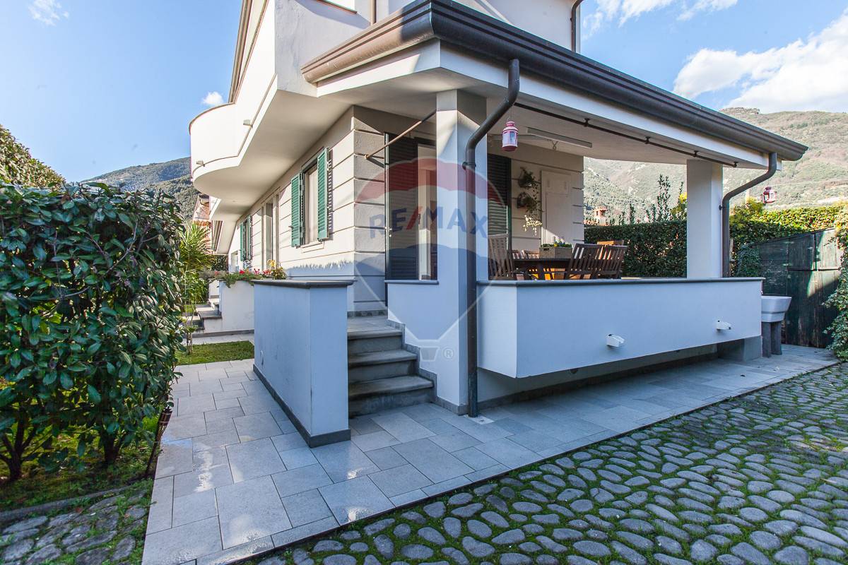  camaiore vendita quart:  re-max-quality-house