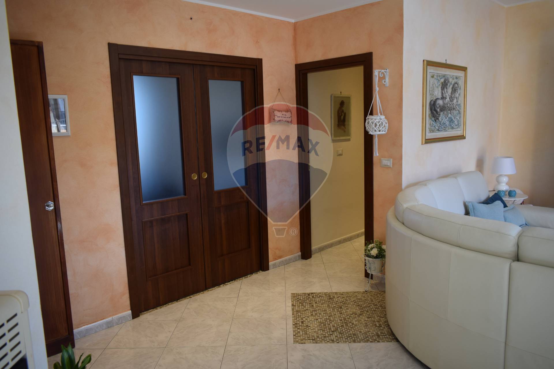 Appartamento ACI CATENA vendita    RE/MAX White House