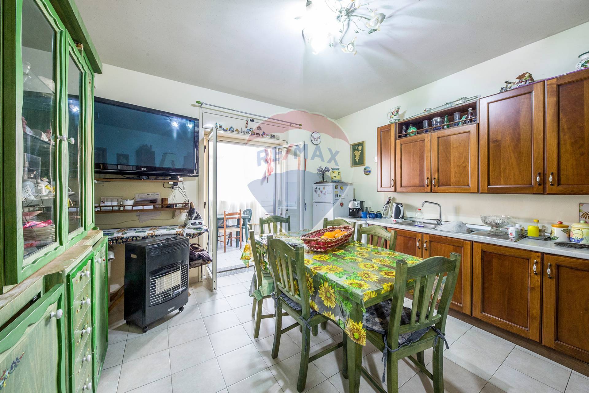  belpasso vendita quart:  re-max-city-home