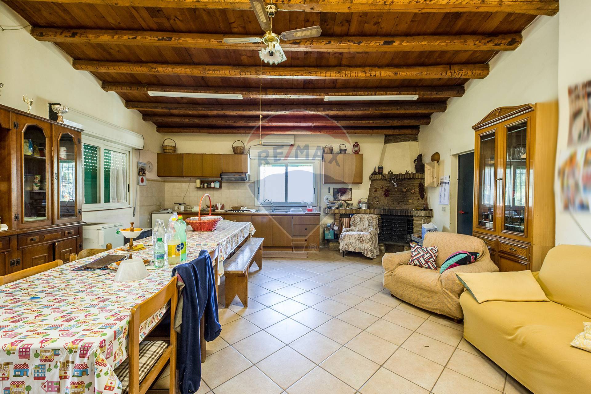 Villa Unifamiliare - Indipendente CALTAGIRONE vendita    RE/MAX City Home