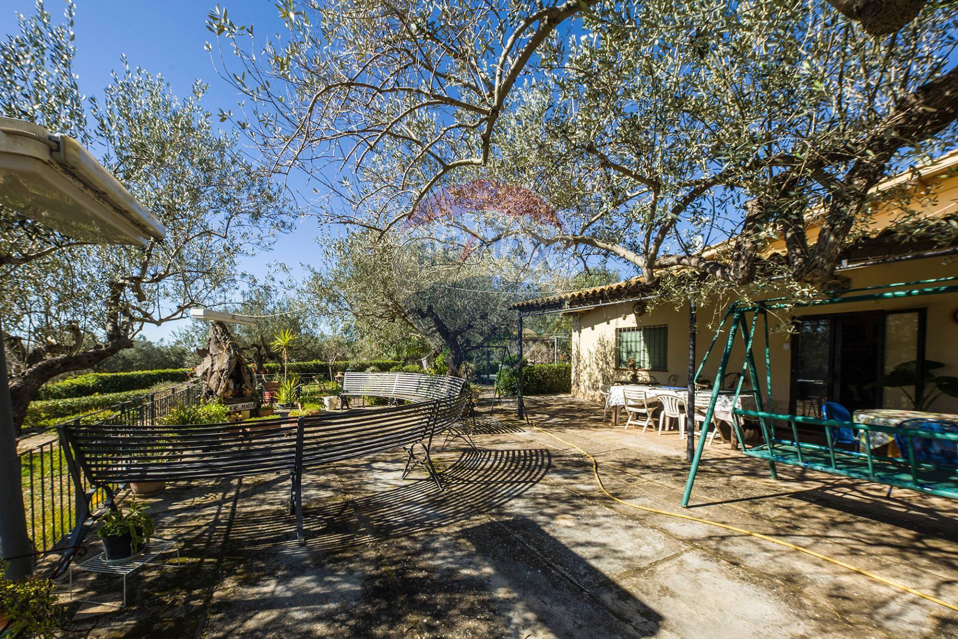  caltagirone vendita quart:  re/max city home