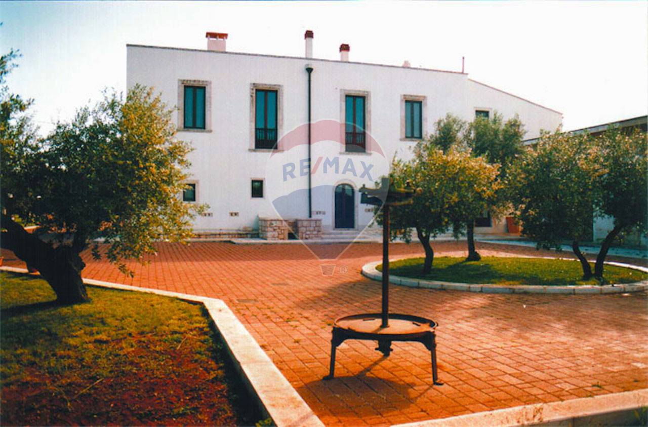 Rustico - Cascina CASTELLANA GROTTE vendita    RE/MAX Oltre