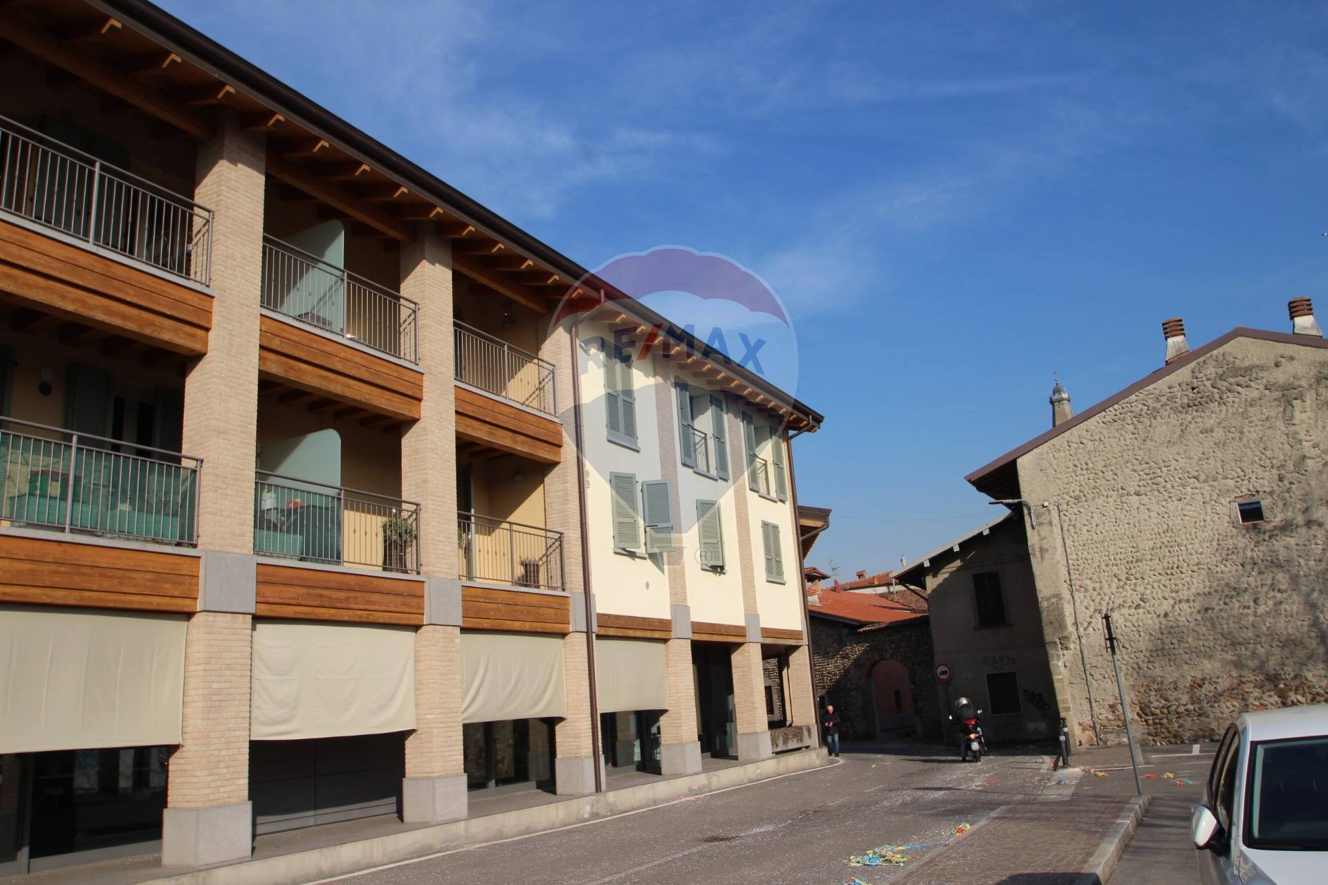 Appartamento BONATE SOTTO vendita    RE/MAX Expo