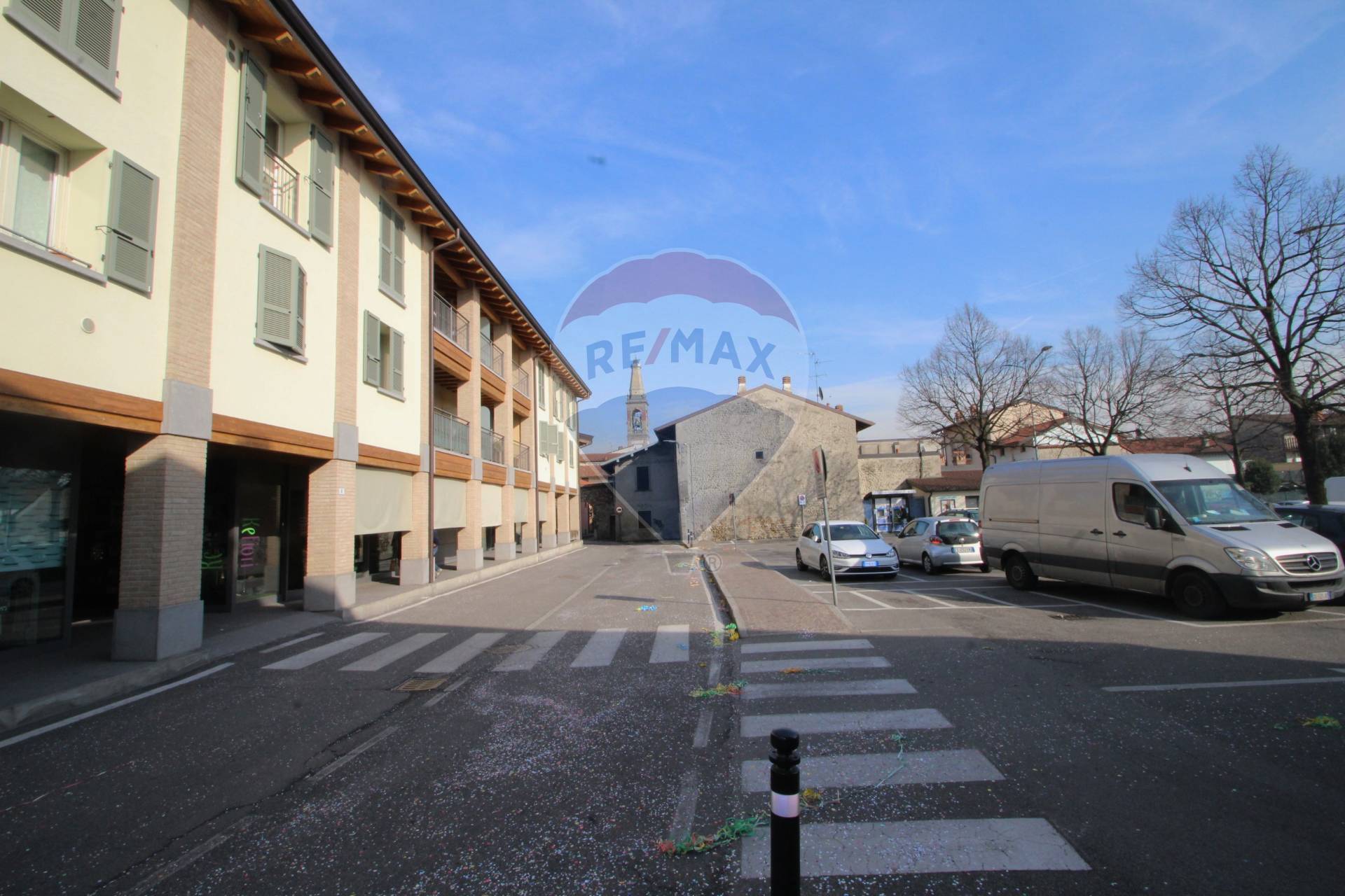 Appartamento BONATE SOTTO vendita    RE/MAX Expo