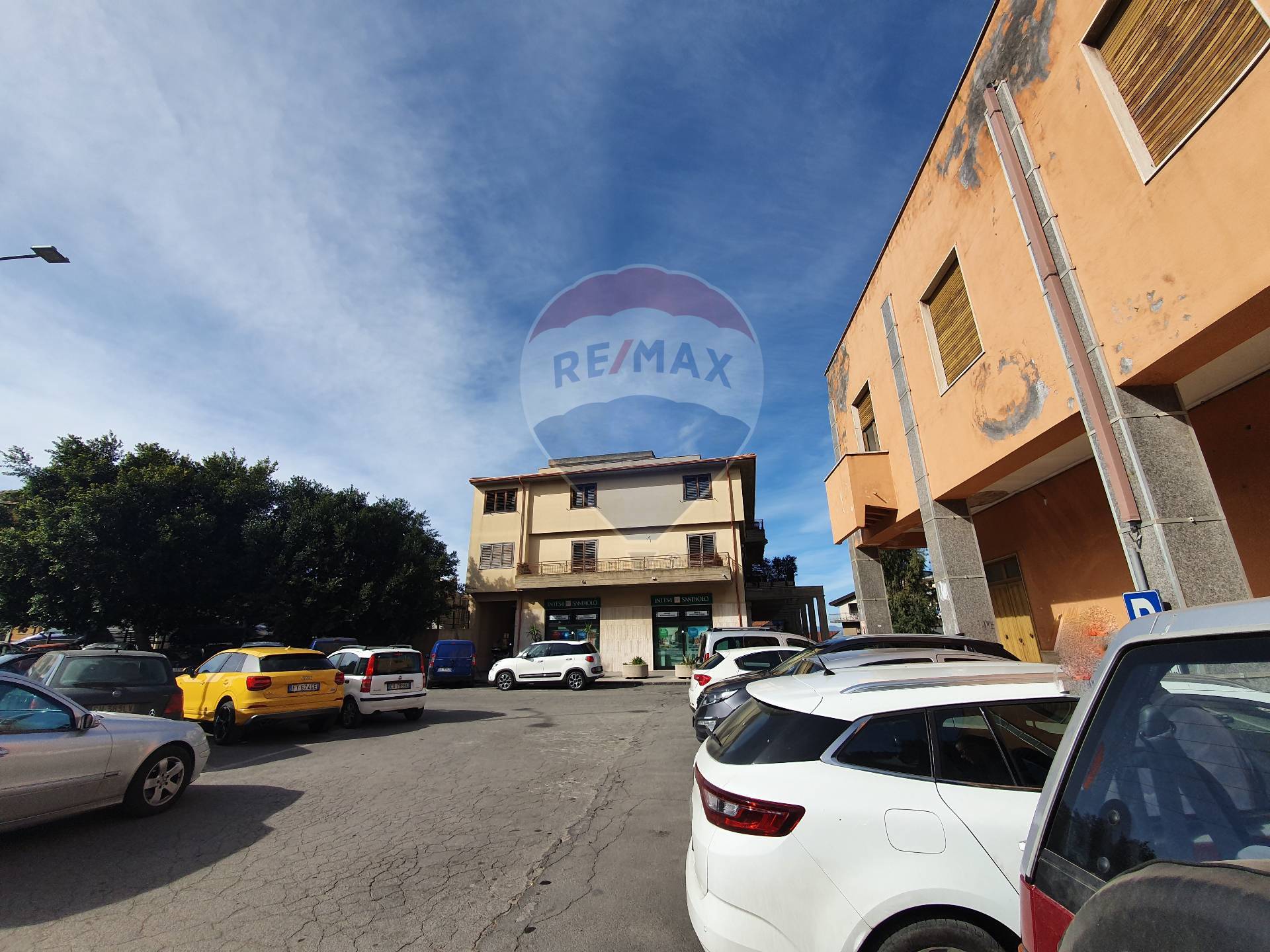  palagonia vendita quart:  re/max domus nova