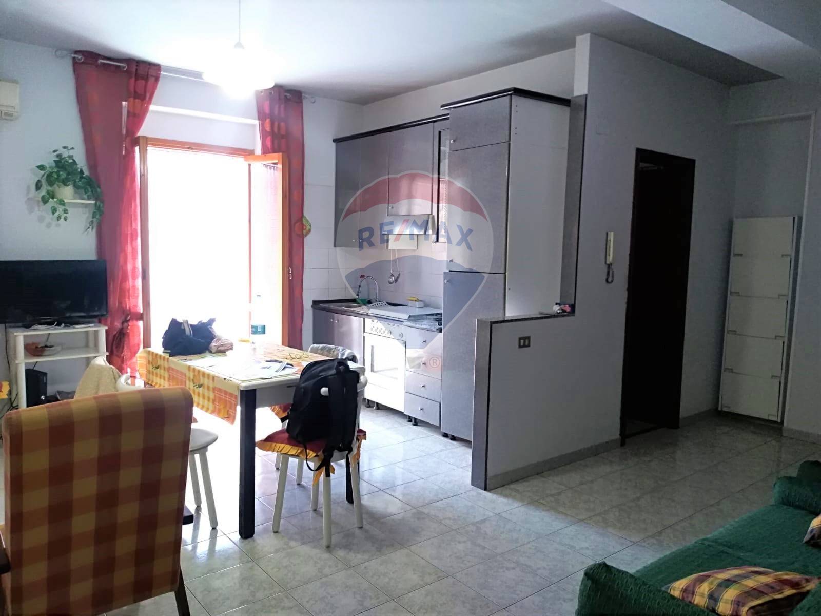 Appartamento ROCCALUMERA vendita    RE/MAX CasAffare