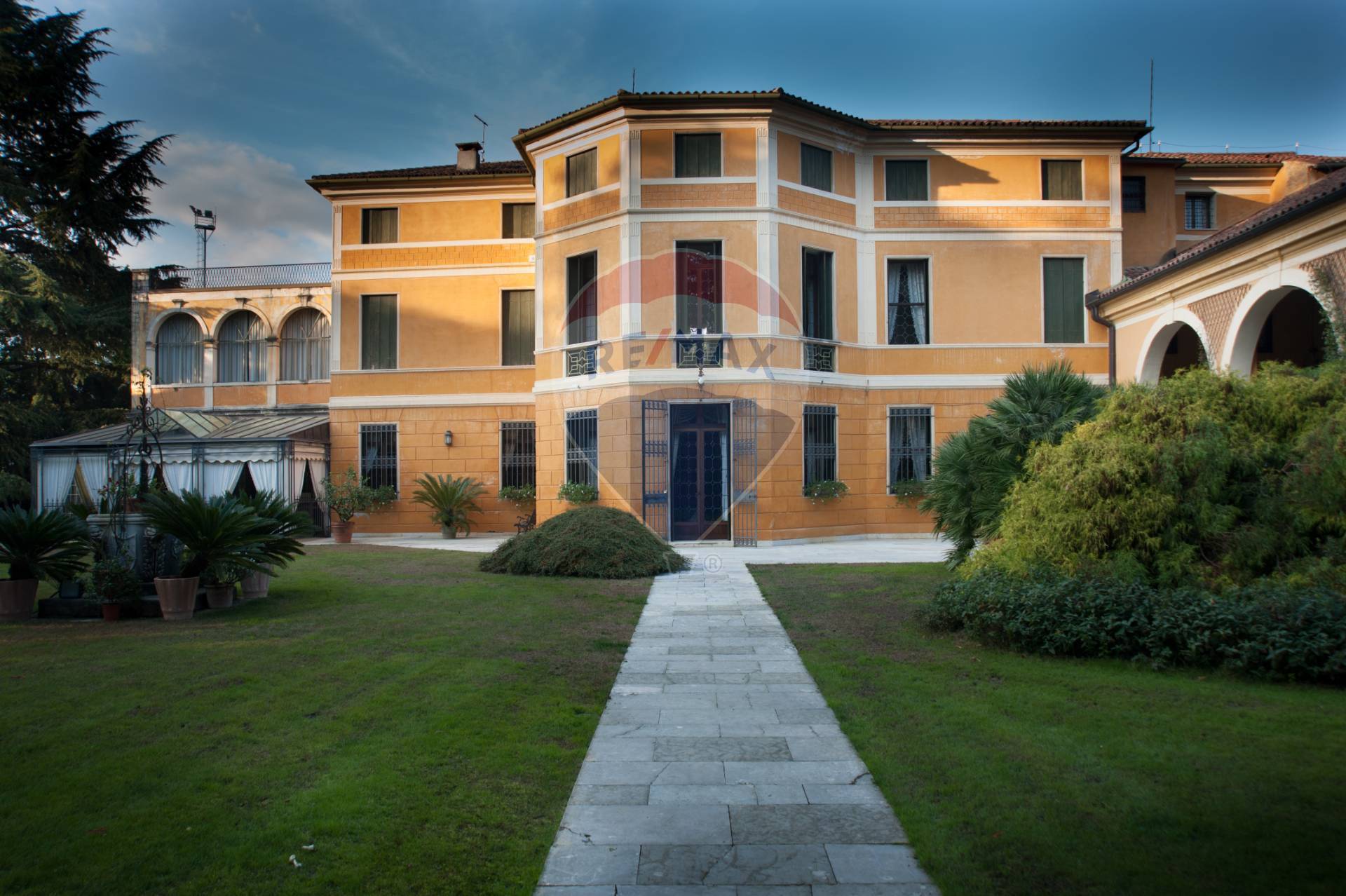 Villa BASSANO DEL GRAPPA vendita    RE/MAX Top Elegance