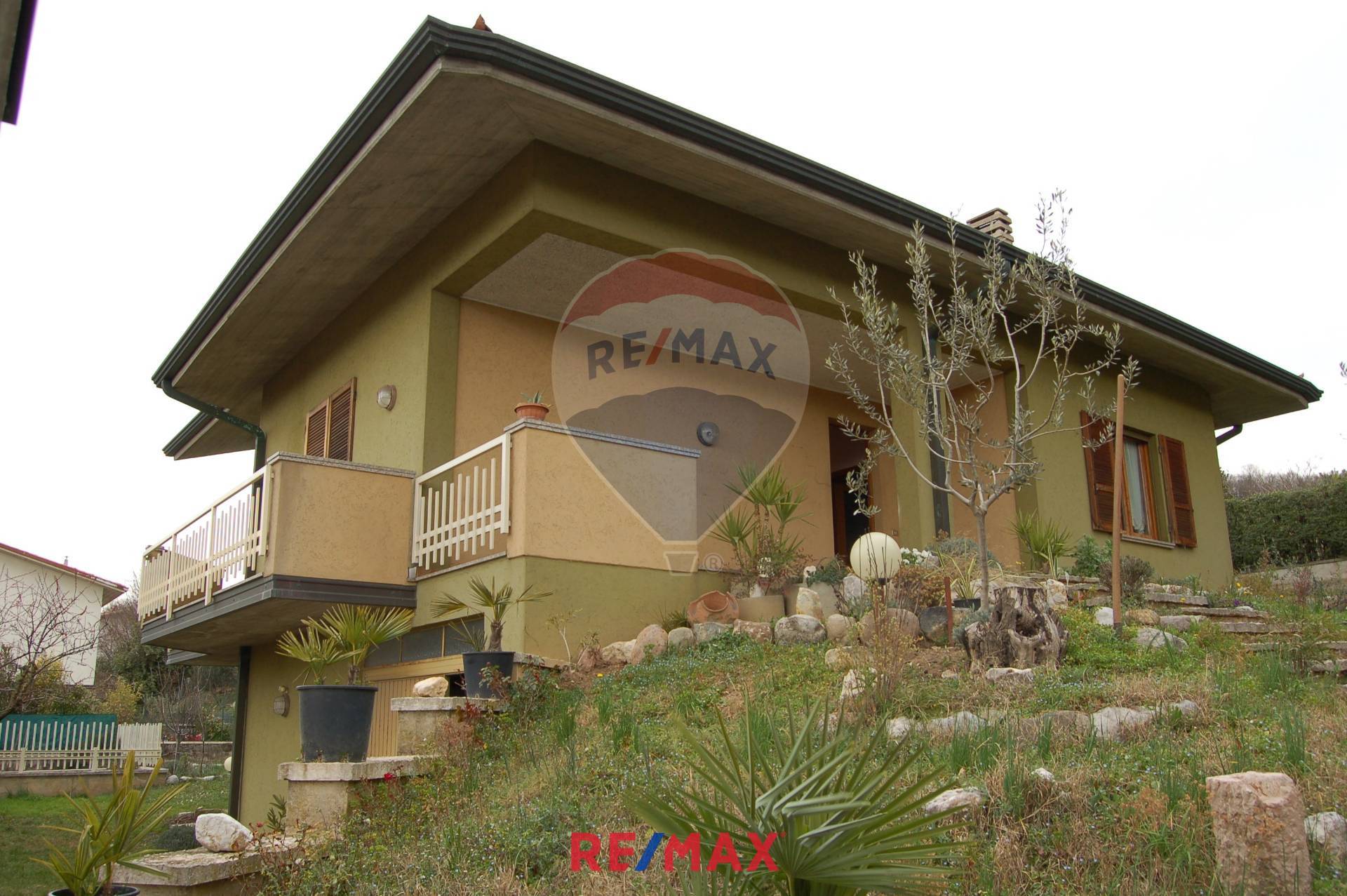 Villa LONATO DEL GARDA vendita    RE/MAX Edilfin