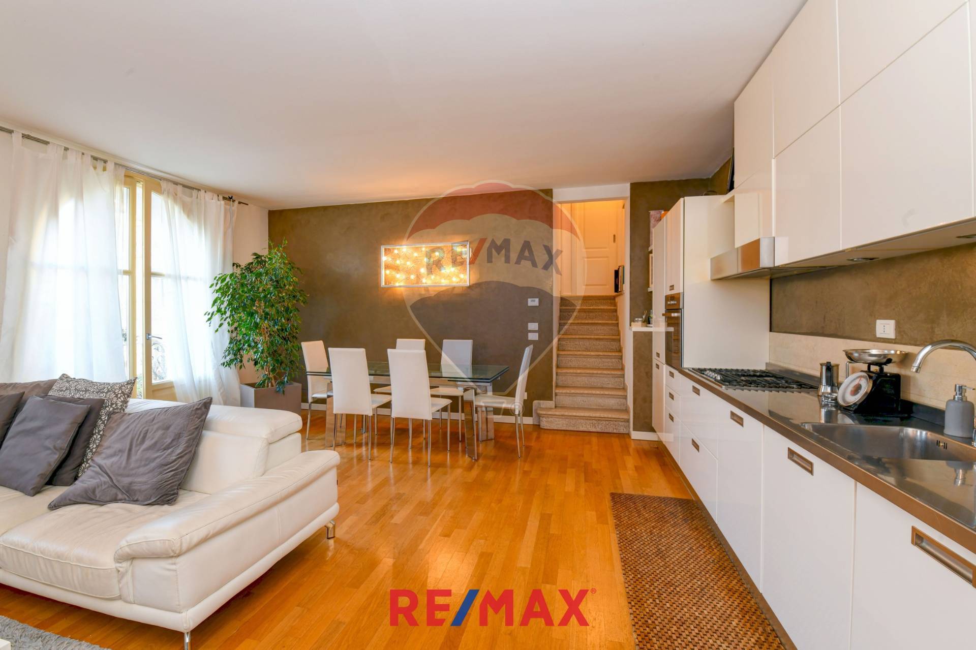 Appartamento DESENZANO DEL GARDA vendita    RE/MAX Edilfin