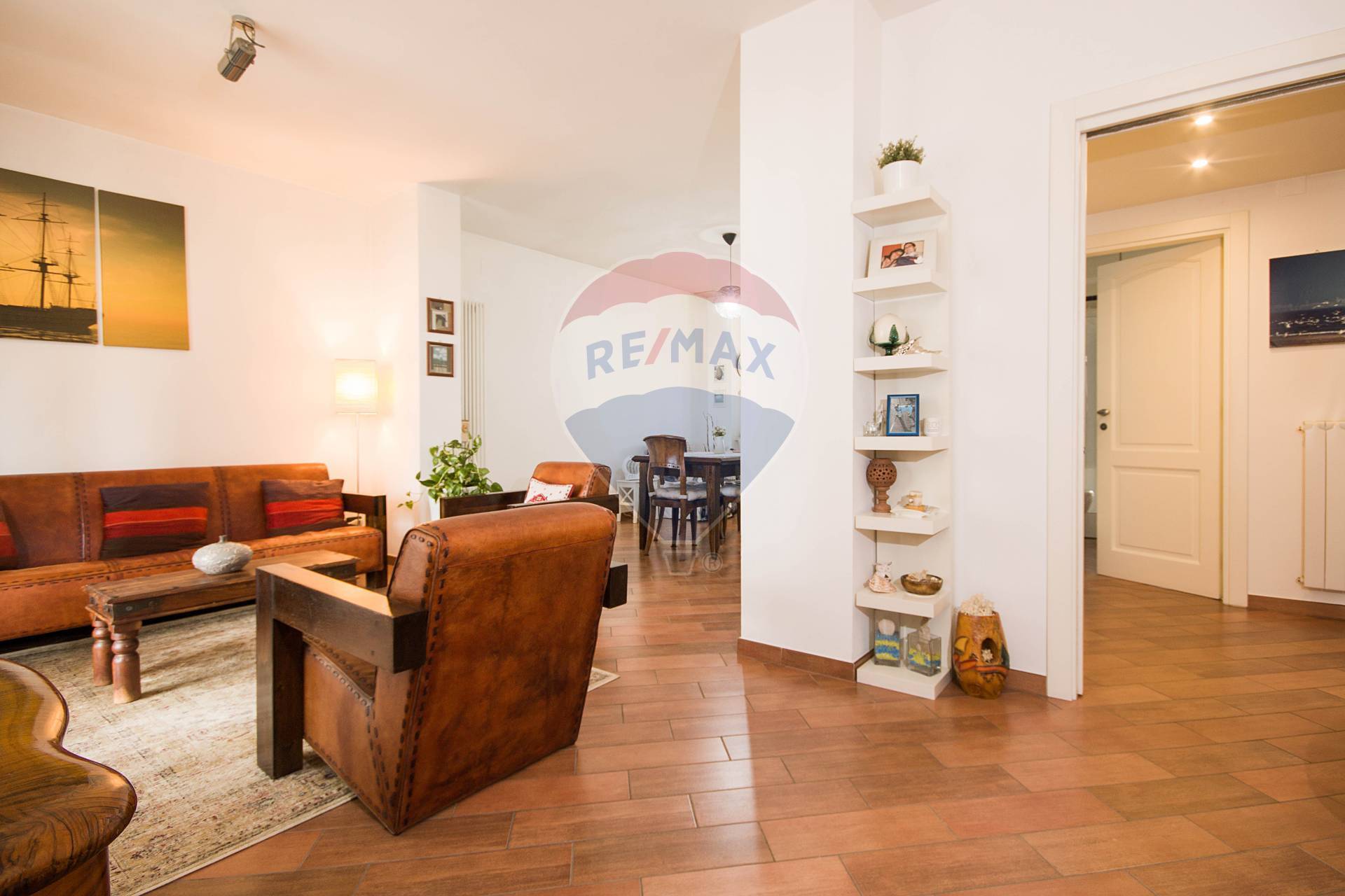  casamassima vendita quart:  re-max-oltre