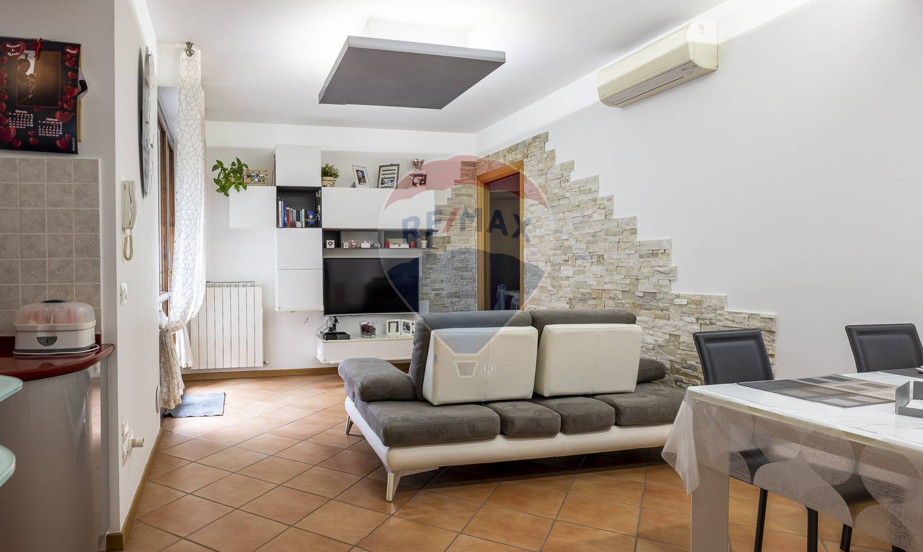 Appartamento FALCONARA MARITTIMA vendita  Tesoro  RE/MAX Centro Casa