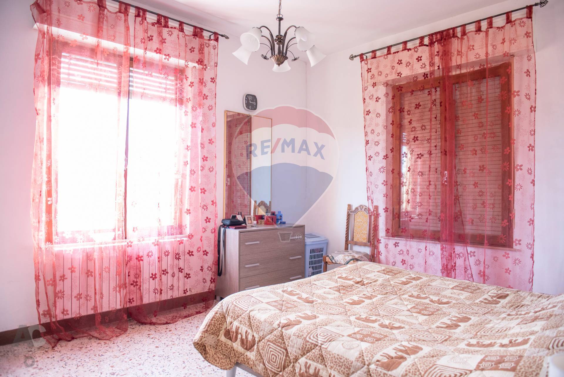 Villa Unifamiliare - Indipendente MACERATA vendita  Periferia  RE/MAX Master Class