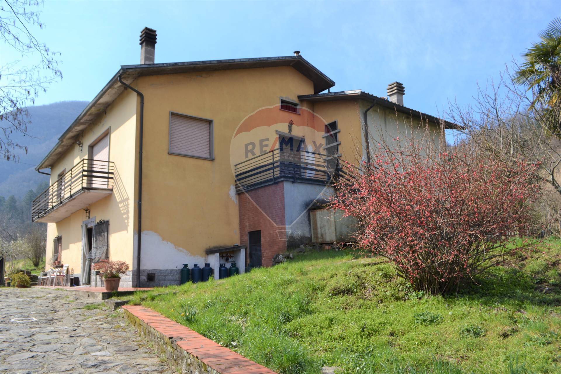  gallicano vendita quart:  re-max-quality-house