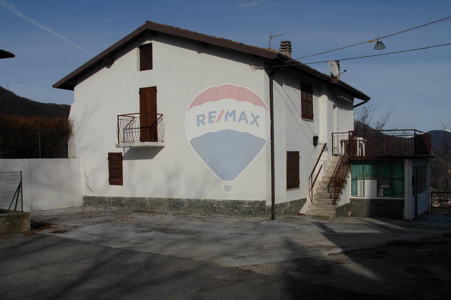 Appartamento VILLANUOVA SUL CLISI vendita  Prandaglio (Berniga)  RE/MAX Edilfin