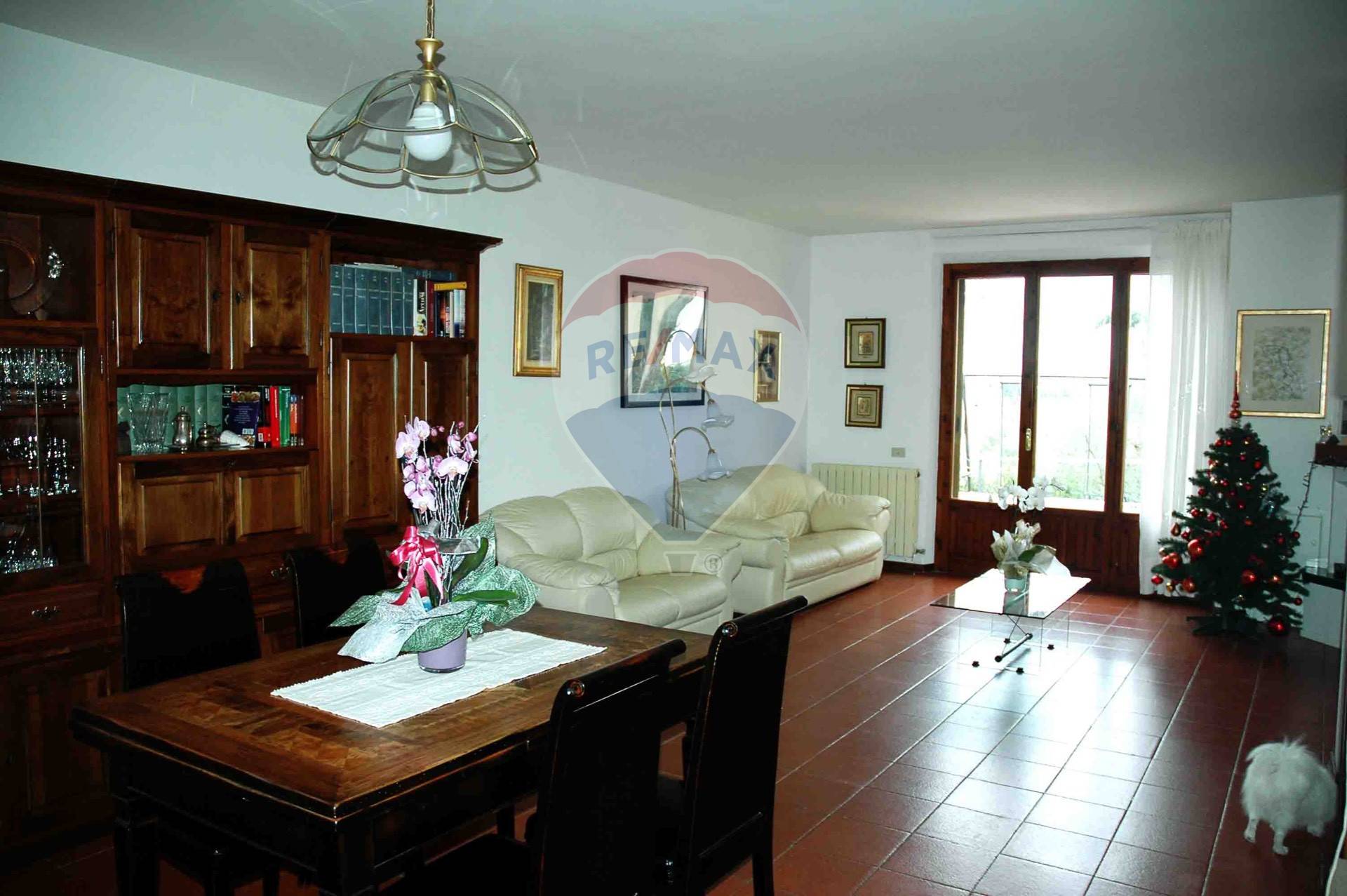  castelnuovo berardenga vendita quart:  re/max silver 3