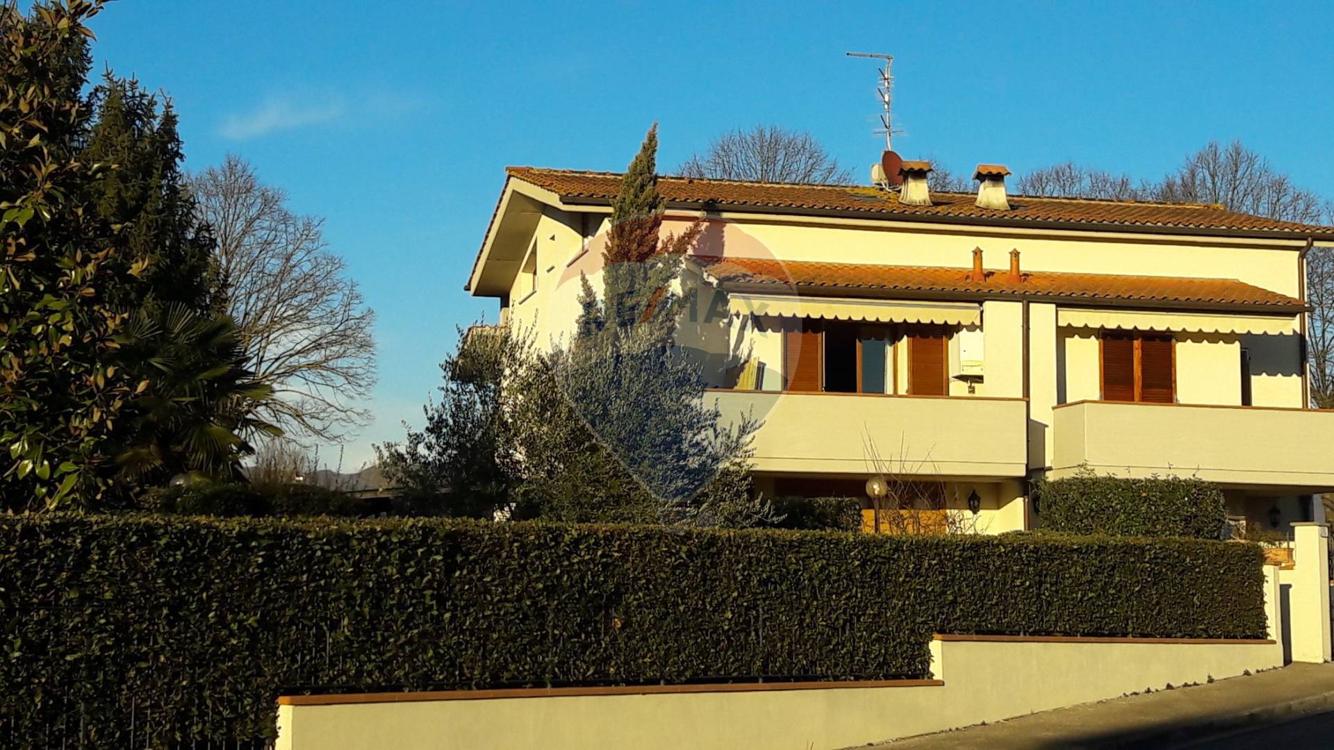  borgo-san-lorenzo vendita quart:  re-max-ideale-3