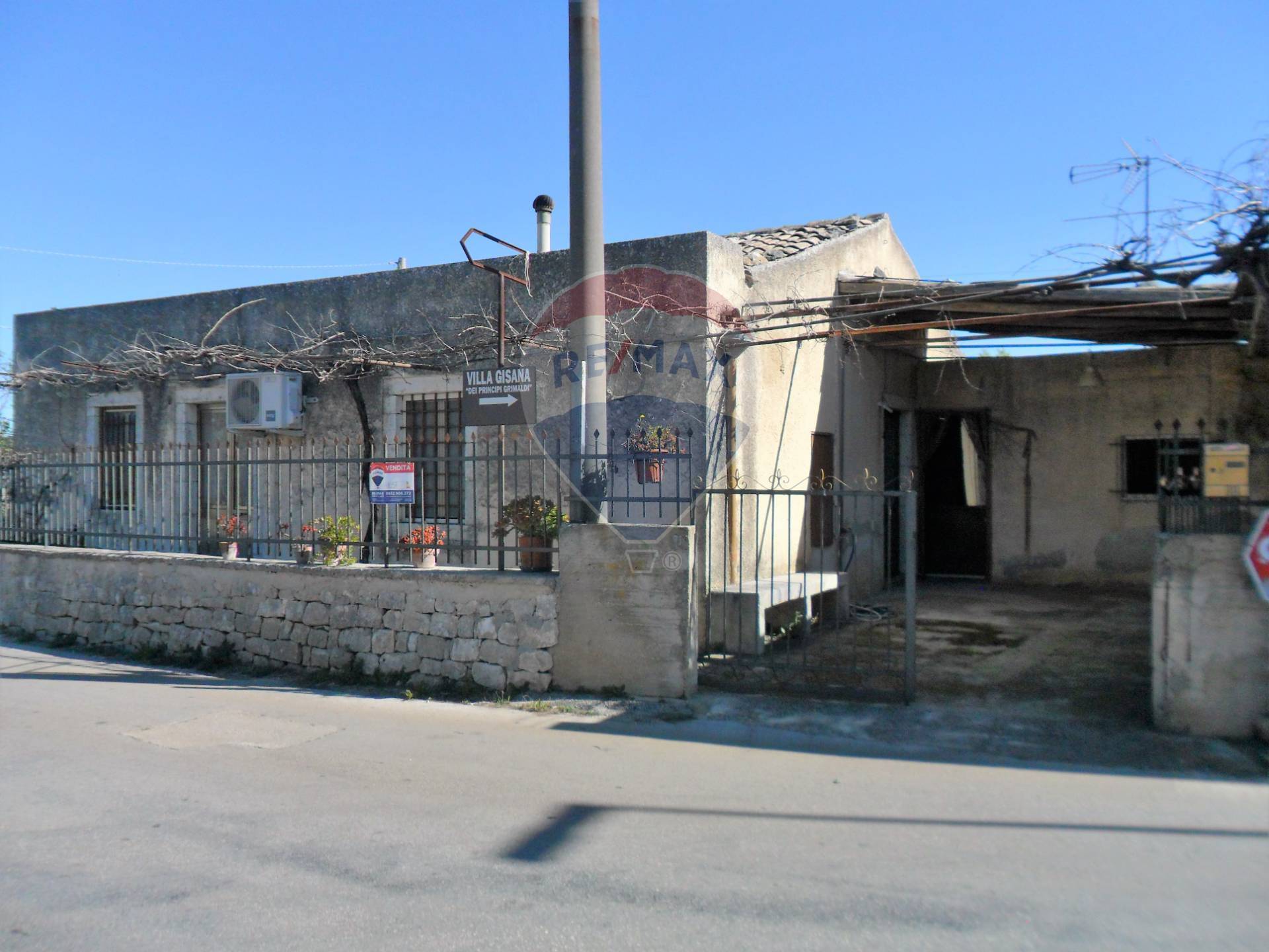 Villa Unifamiliare - Indipendente MODICA vendita  Modica Sorda  RE/MAX Prima Classe