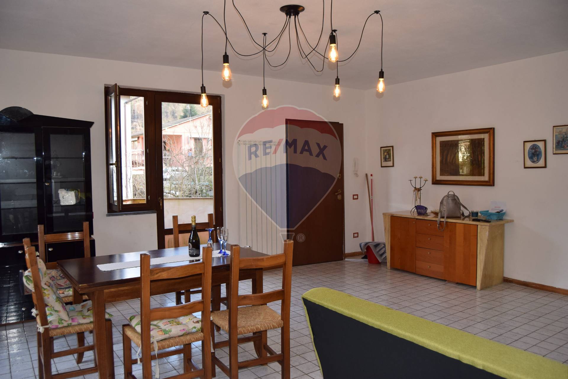 Appartamento BAGNI DI LUCCA vendita  Casabasciana  RE/MAX Domus Consulting