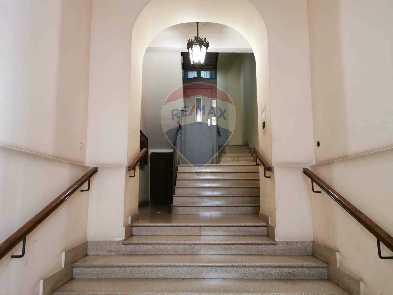 Appartamento SALERNO vendita  Centro  RE/MAX Incentro