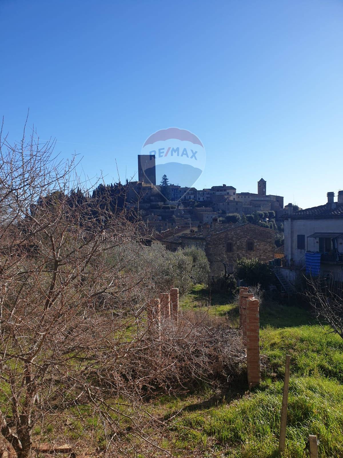 Appartamento MONTECATINI VAL DI CECINA vendita    RE/MAX Premiere