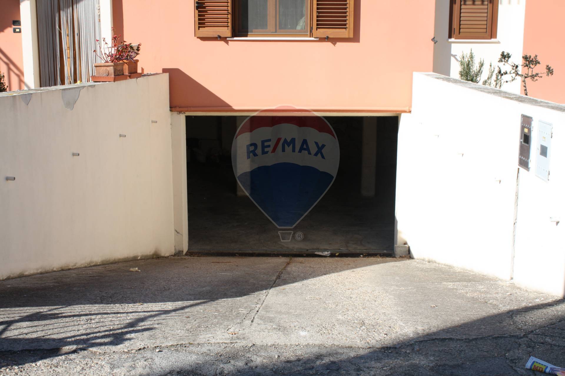 Appartamento SANTA MARIA IMBARO vendita    RE/MAX People