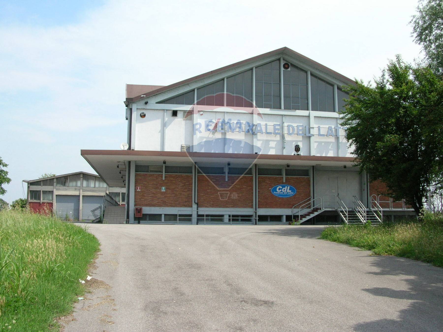 Negozio - Loc.Com. CREMONA vendita  Zona Stadio  RE/MAX Expo 7