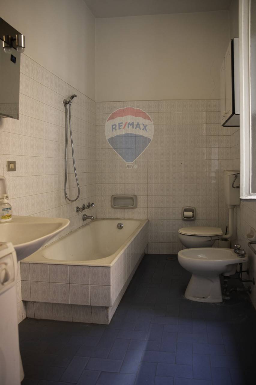 Appartamento BAGNI DI LUCCA vendita    RE/MAX Domus Consulting