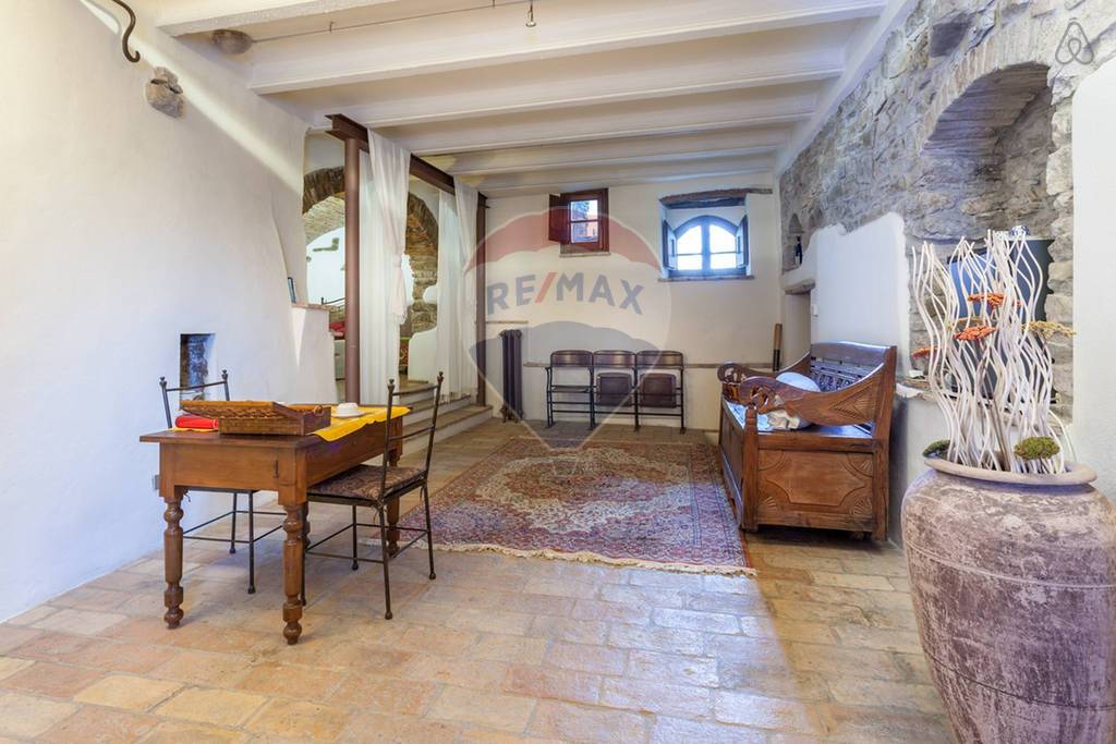 Villa Unifamiliare - Indipendente BEVAGNA vendita  Torre del Colle  RE/MAX Famosa