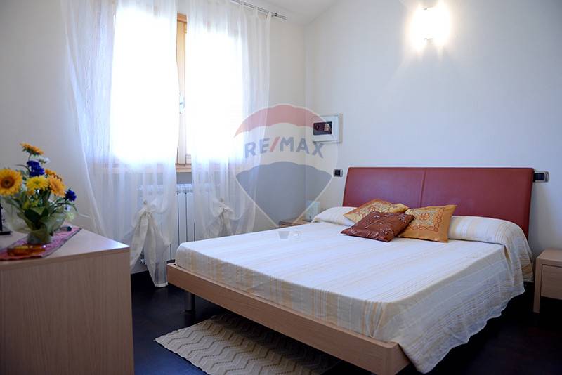 Appartamento LAMPORECCHIO vendita  San Baronto  RE/MAX Ideale