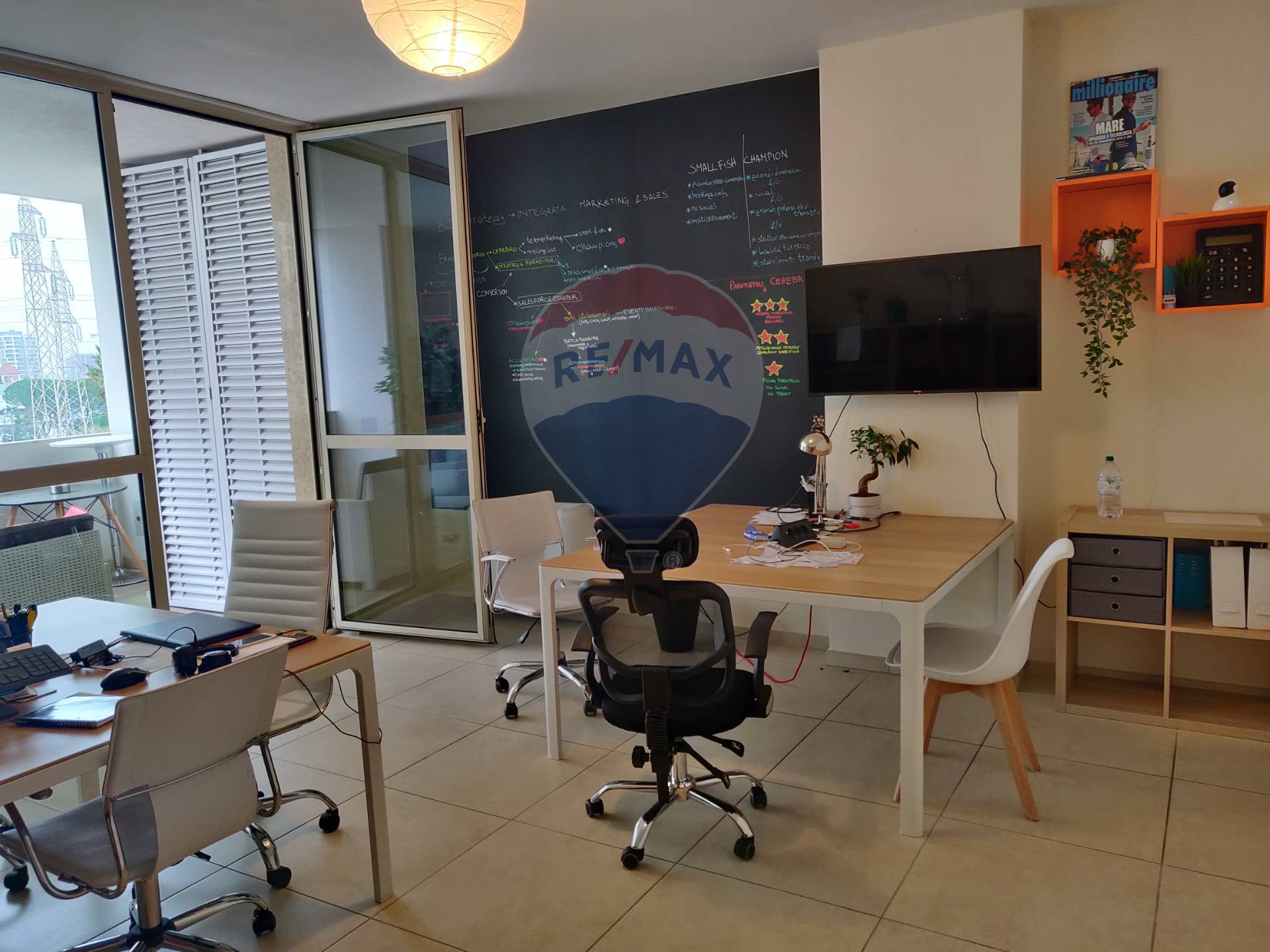 Ufficio - Loc.Com. BARI affitto  Picone  RE/MAX Acquachiara