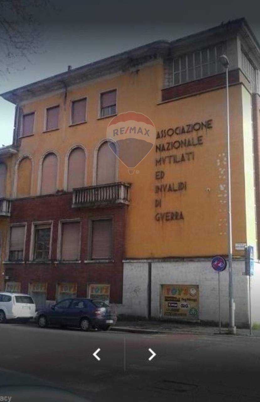Stabile intero - Palazzo ALESSANDRIA vendita    RE/MAX Unit