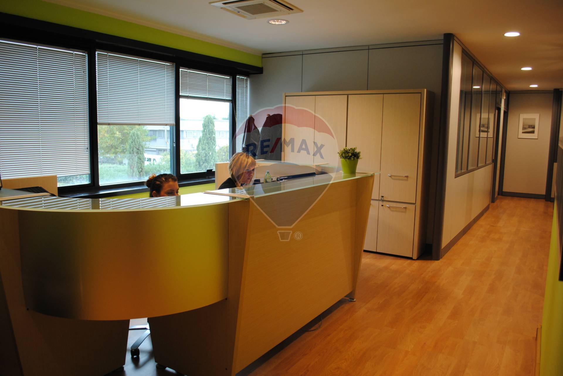 Ufficio - Loc.Com. ROMA vendita  Tiburtino  RE/MAX Titanus