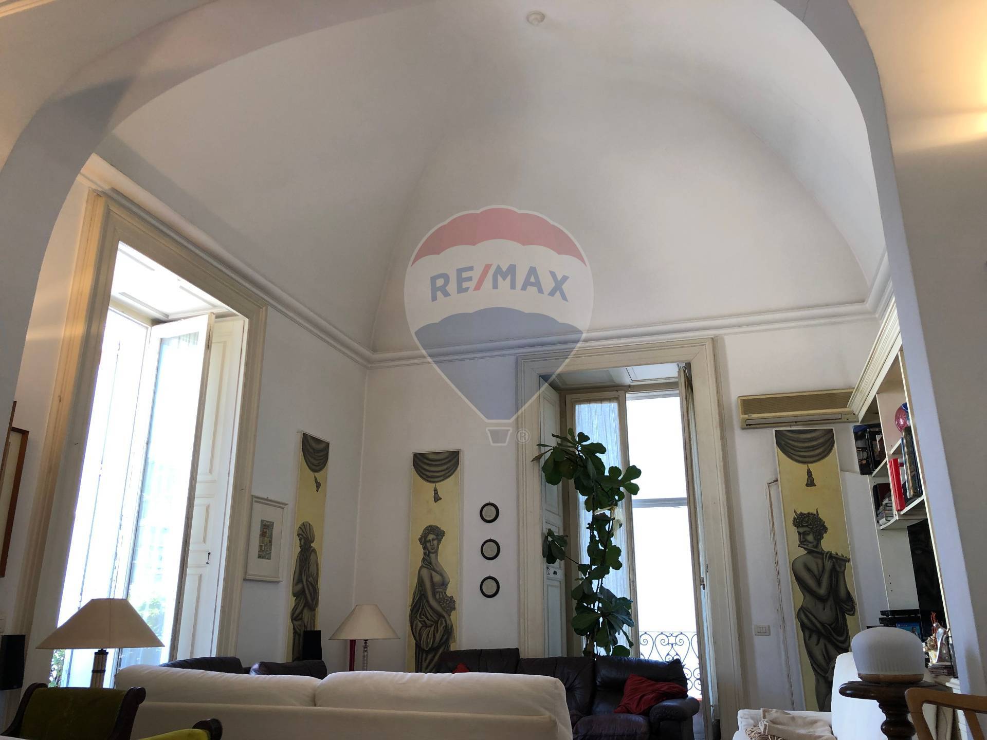 Appartamento BARI vendita  Murat  RE/MAX Acquachiara