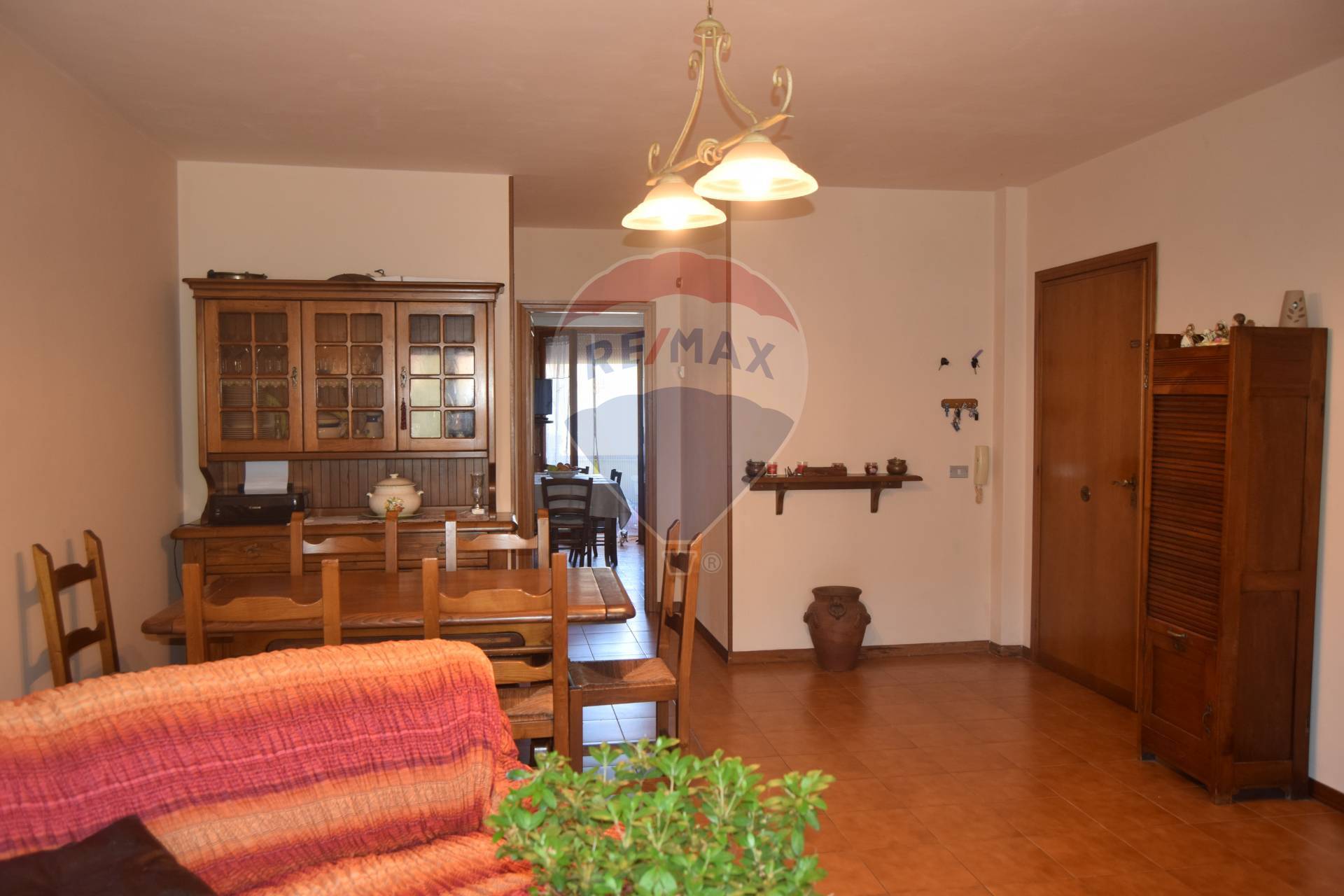  borgo a mozzano vendita quart: valdottavo re/max domus consulting