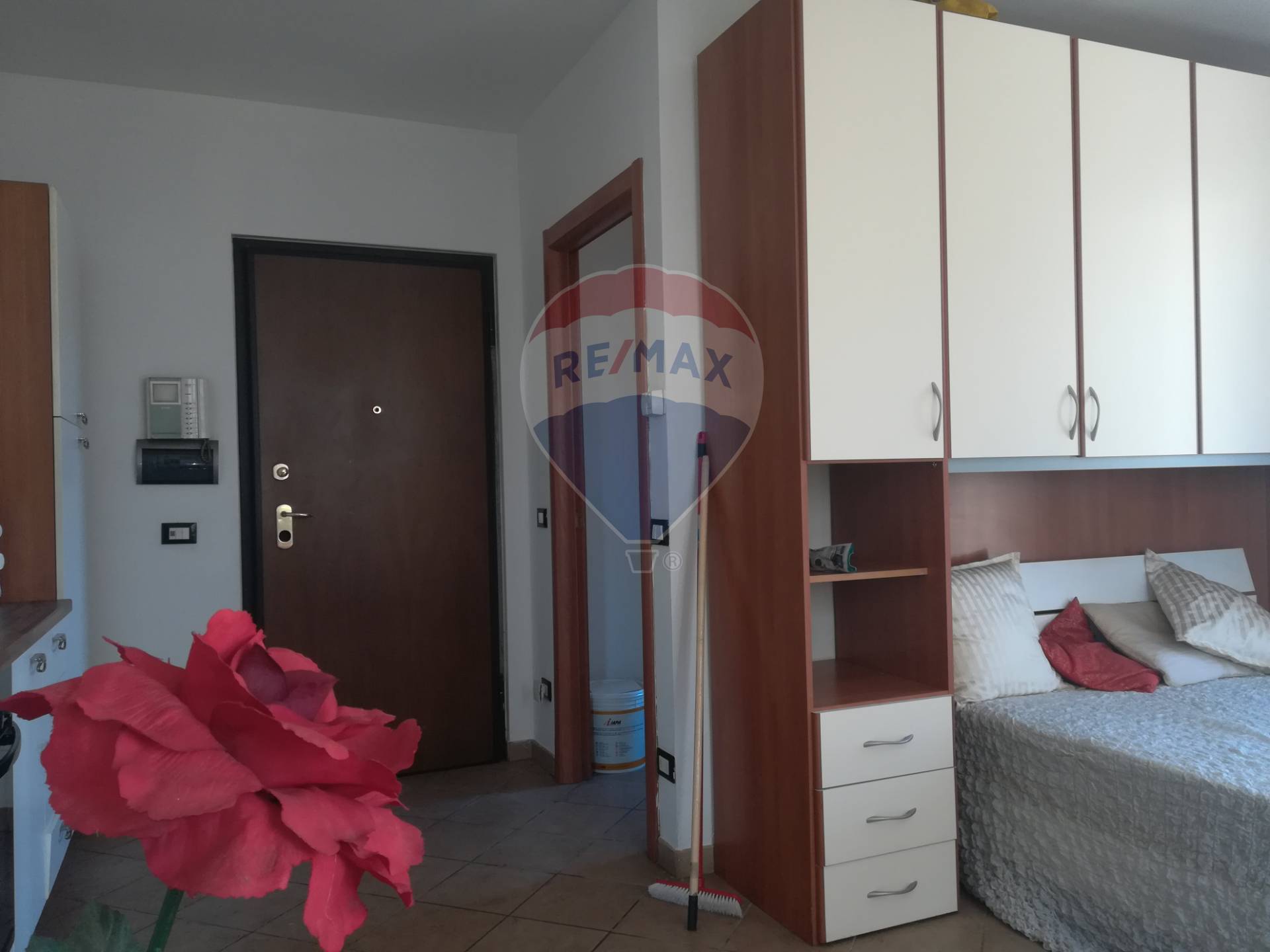 Appartamento CALCO vendita    RE/MAX Vittoria