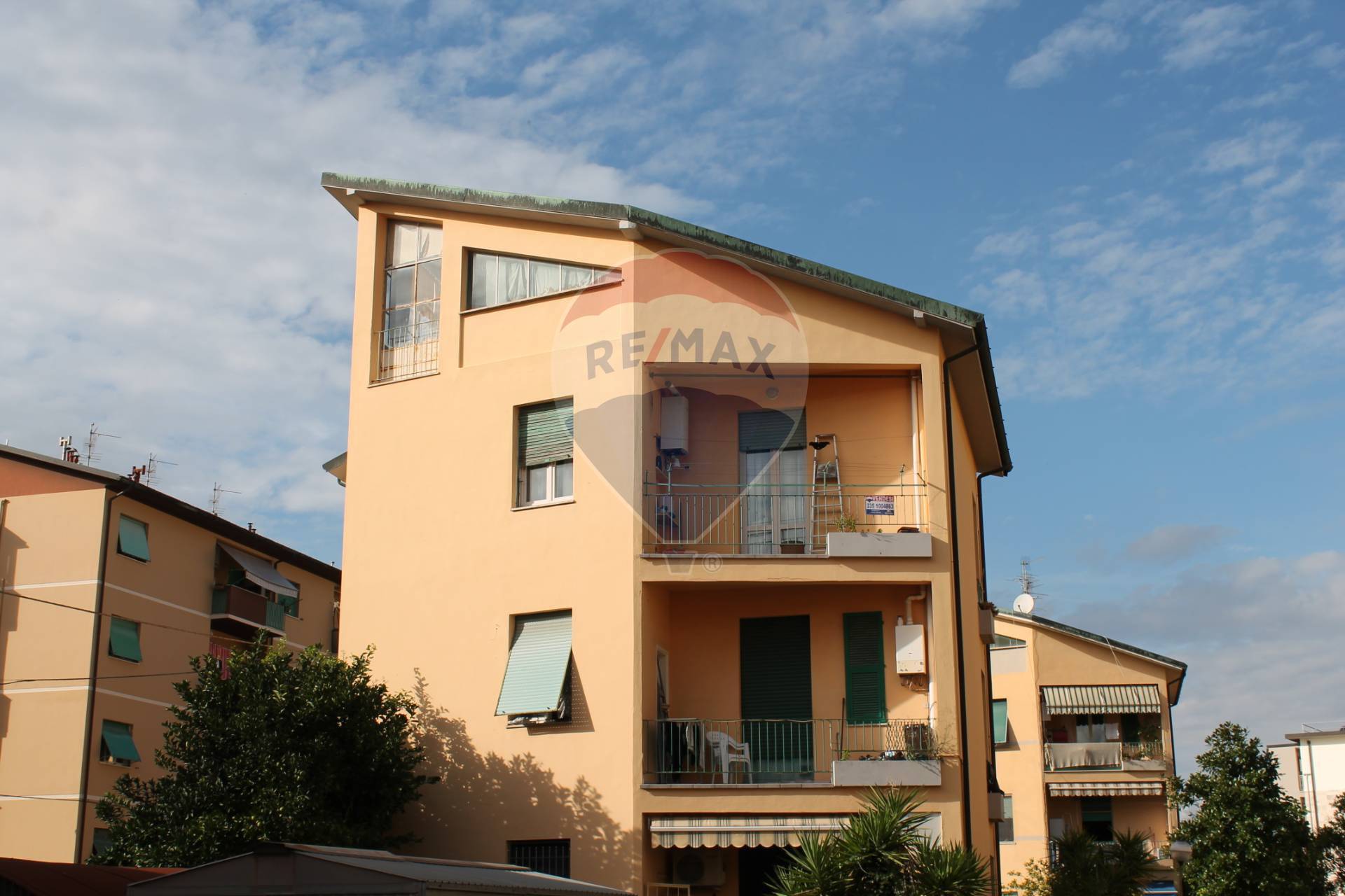  viareggio vendita quart: varignano re-max-quality-house