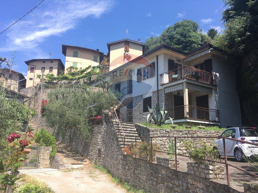 Appartamento BRENZONE affitto    RE/MAX Lago