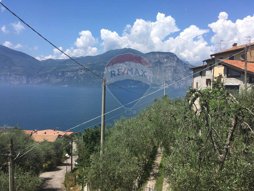 Appartamento BRENZONE affitto    RE/MAX Lago