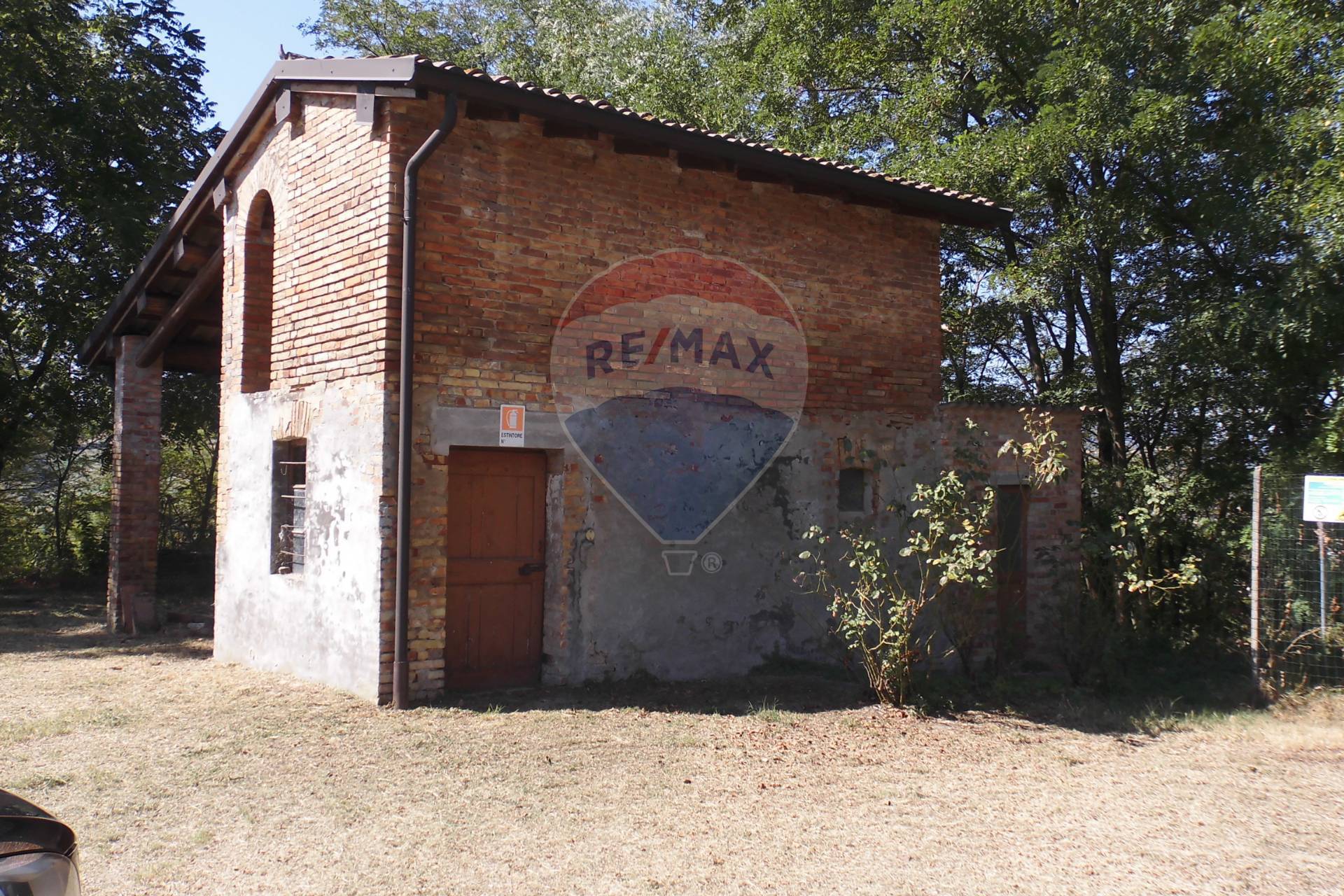 Rustico - Cascina SALSOMAGGIORE TERME vendita  Tabiano (Bagni di Tabiano)  RE/MAX Alfa