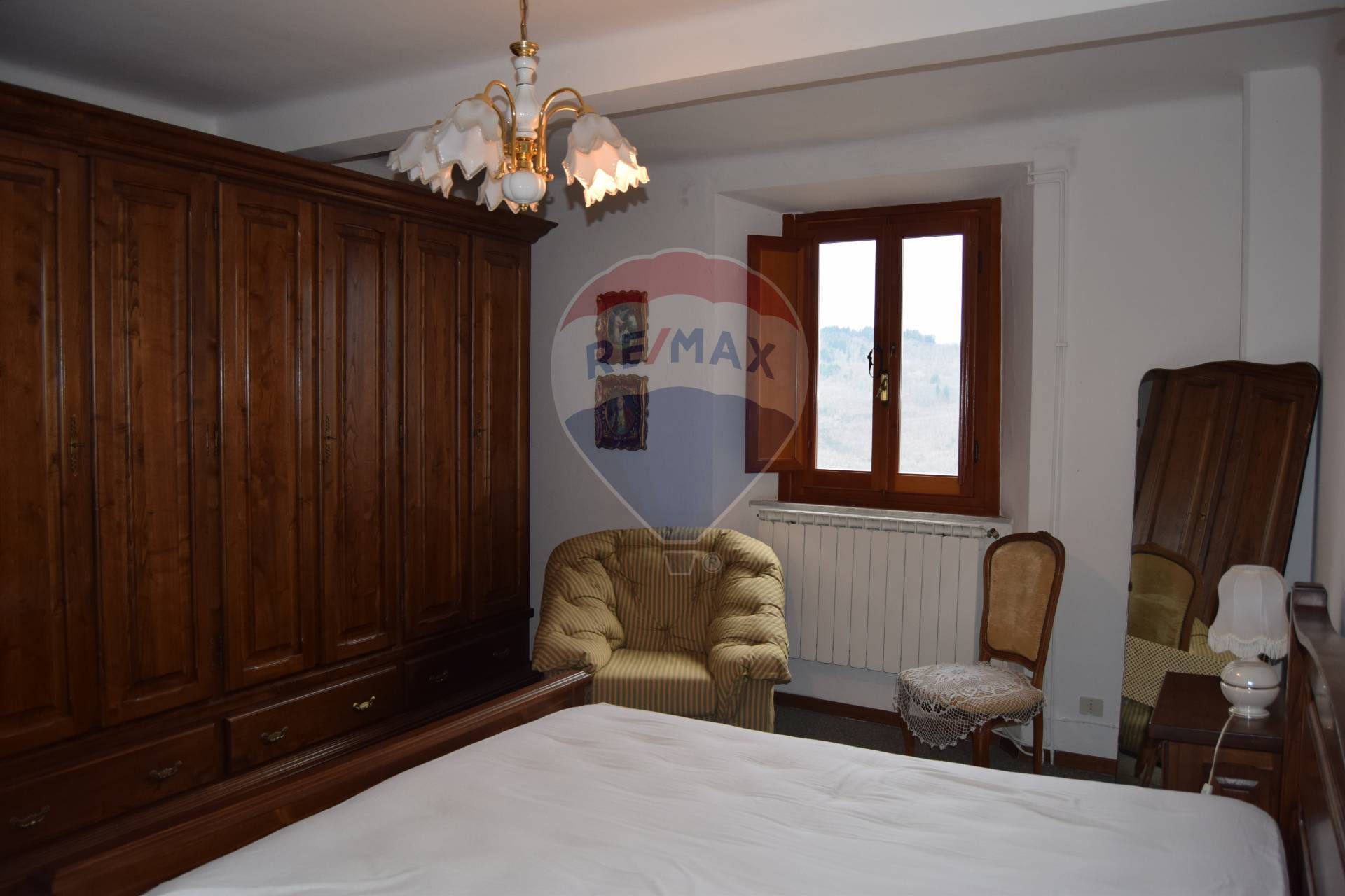 Villa Bifamiliare BAGNI DI LUCCA vendita  Casabasciana  RE/MAX Domus Consulting