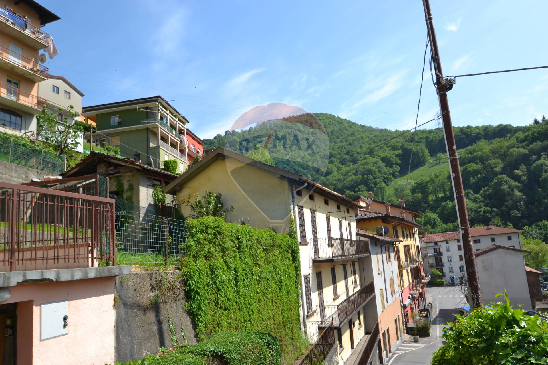 Villa Unifamiliare - Indipendente SEDRINA vendita    RE/MAX Expo