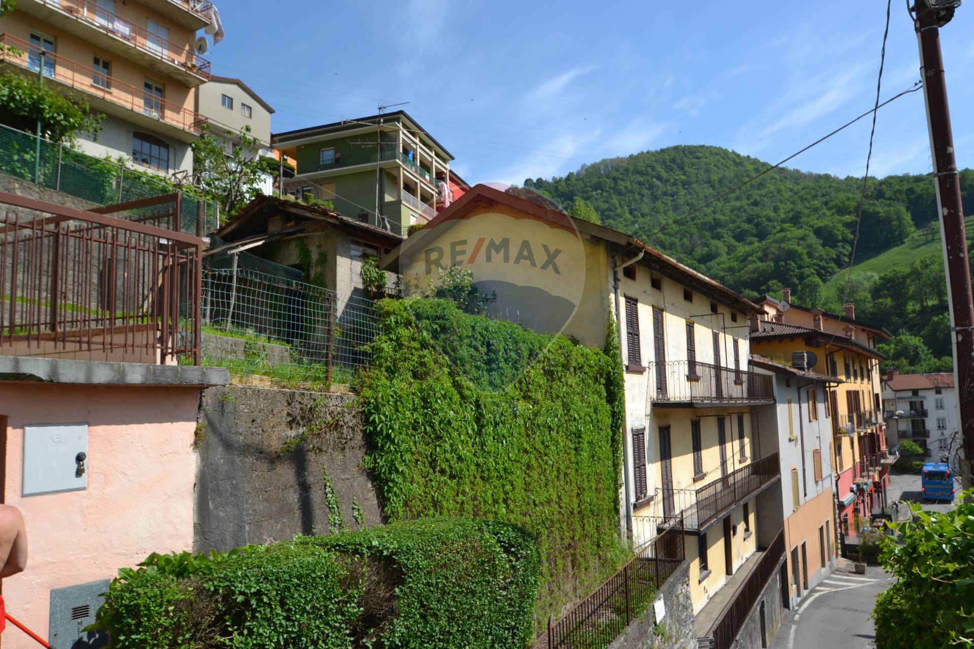 Villa Unifamiliare - Indipendente SEDRINA vendita    RE/MAX Expo