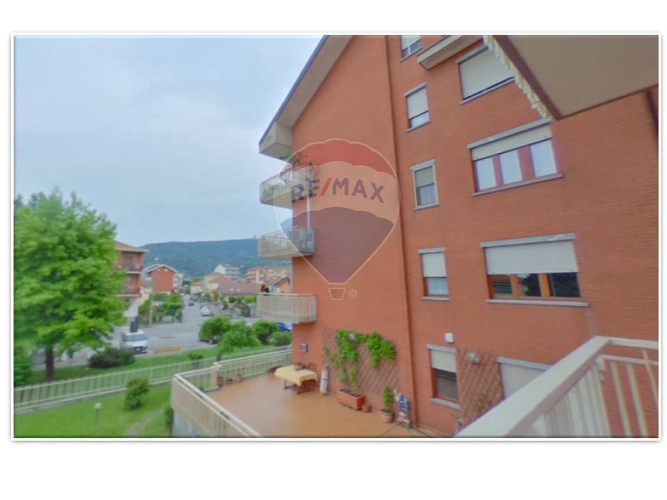 Appartamento SAN MAURO TORINESE vendita  Oltre Po  RE/MAX Vivere