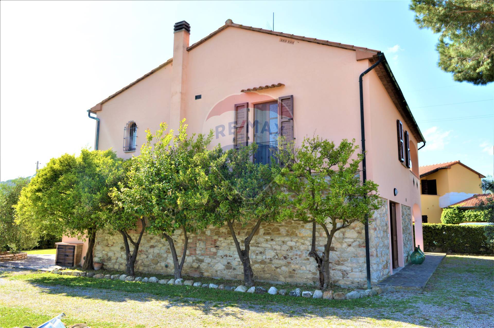 Villa CAMPIGLIA MARITTIMA vendita  Venturina  RE/MAX Premiere