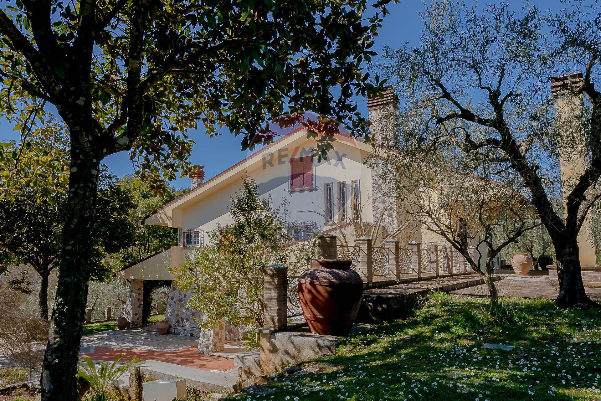 Villa SEZZE vendita    RE/MAX Property